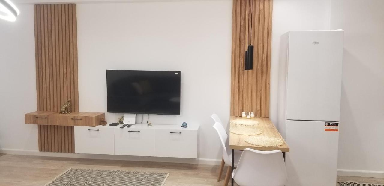 White Apartment Tiran Dış mekan fotoğraf